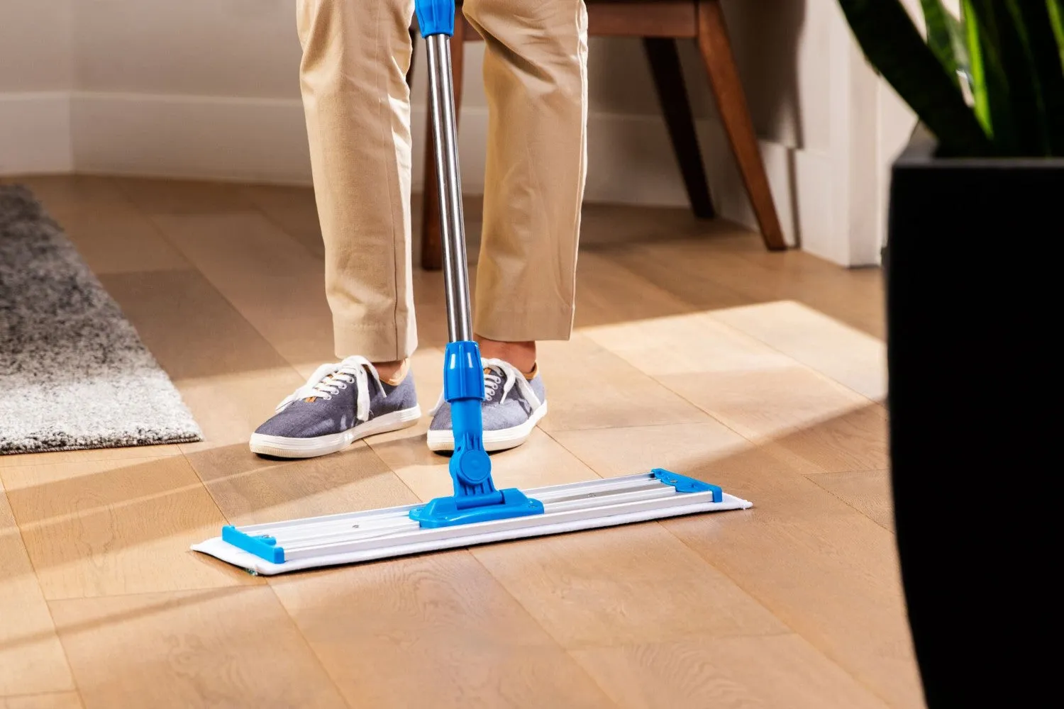 24" Microfiber Dust Mop