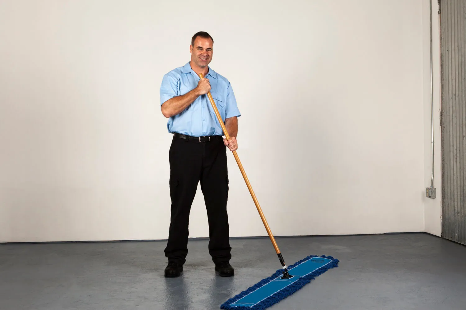 60" Yuma Microfiber Dust Mop