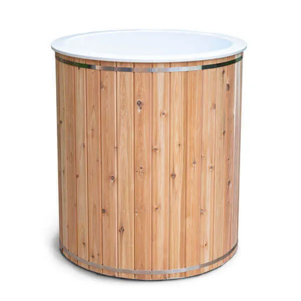 LeisureCraft CT Baltic Plunge Tub