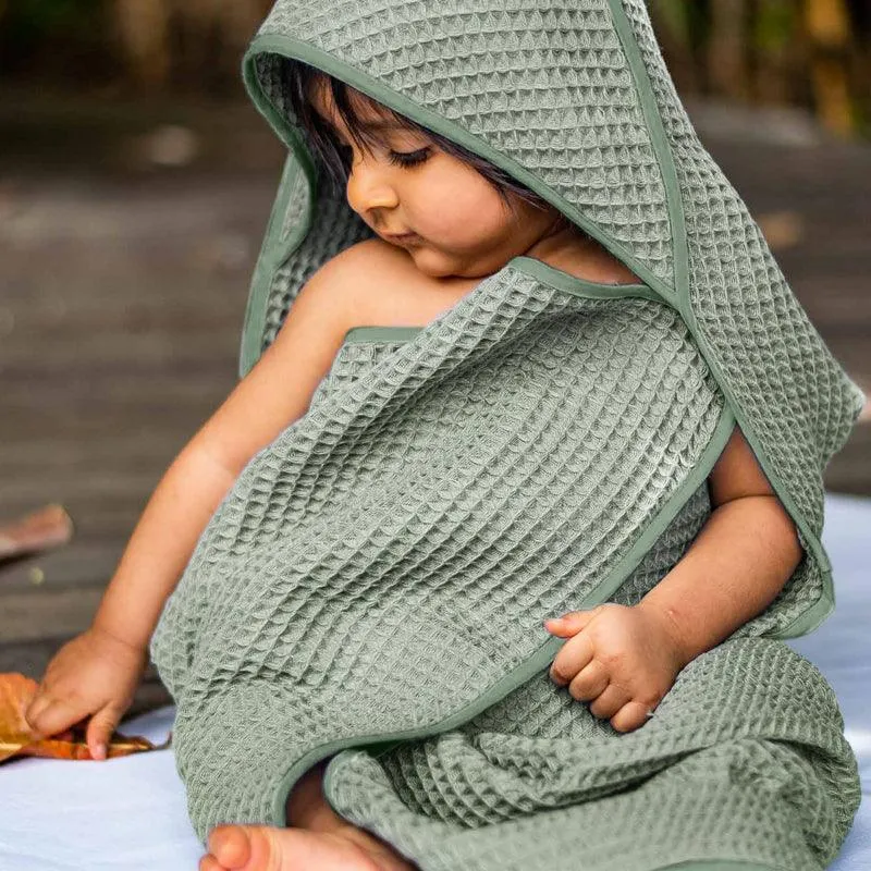 ORGANIC WAFFLE HOODED TOWEL SET